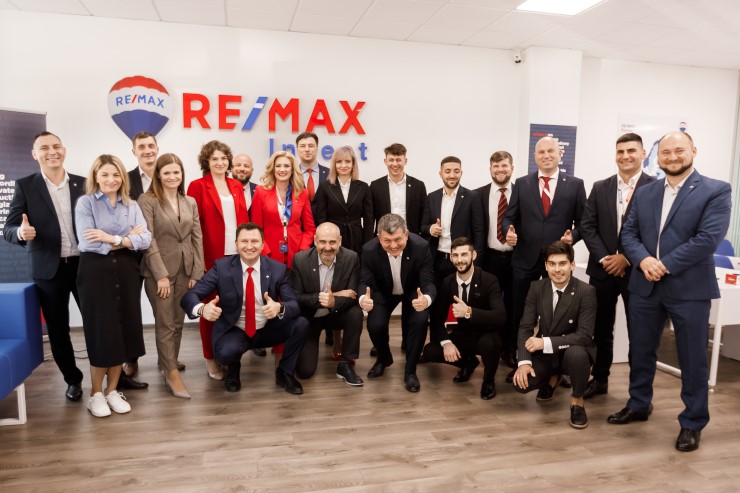 Foto Remax Invest