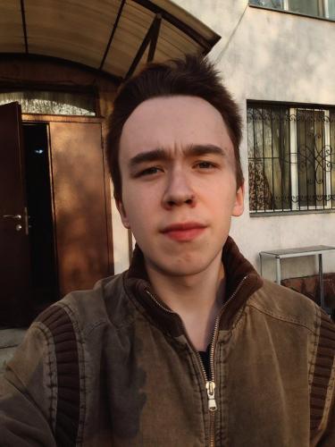 Менеджер по продажам