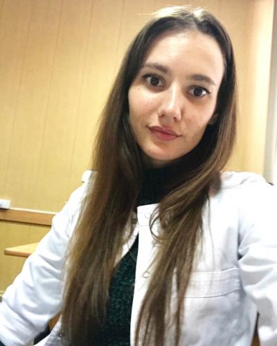 Consultant produse dermato-cosmetice