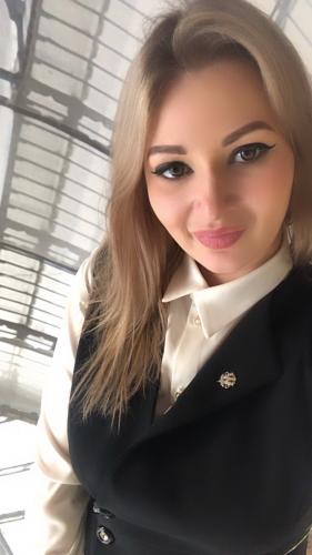 Работник в сфере продаж