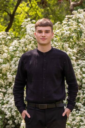 Vânzător