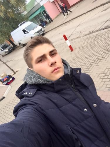 менеджер по продажам