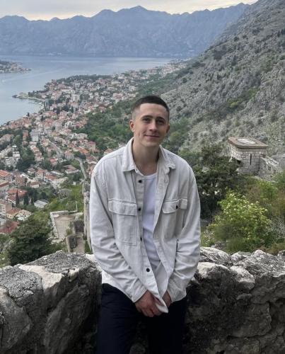 Помощник повара, повар