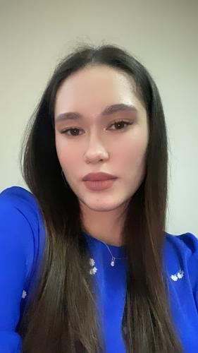 Официант, менеджер, консультант