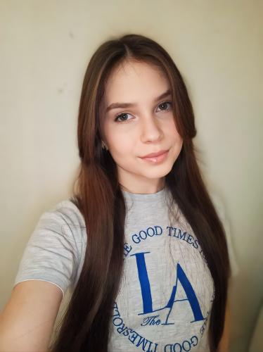 Angajată