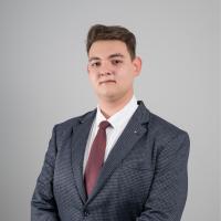 Менеджер по работе с клиентами