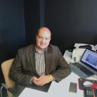 Продавец-консультант