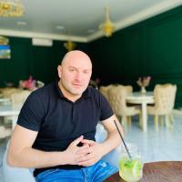 Менеджер по продажам