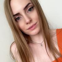 Online lucrător