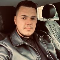 Specialist Vinzari, Management, Auto