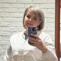 Consultant, Secretară