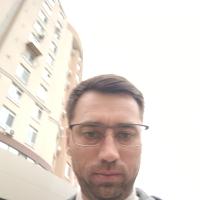 Electrician în deservirea și întreținerea utilajului electriv