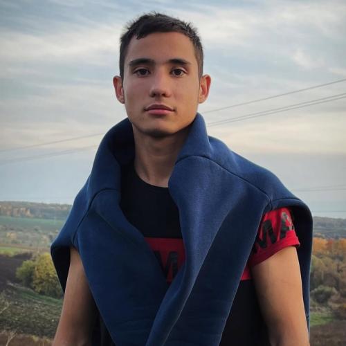 Резюме № 490642 от 3 ноября 2025