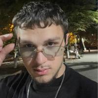 Vânzător-consultant