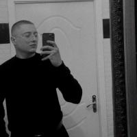 Vânzător-consultant