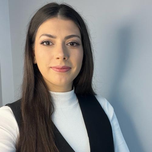 CV № 486450 din 14 decembrie 2025