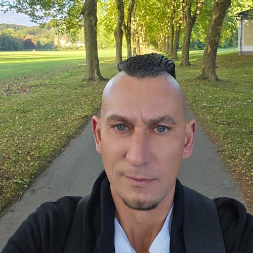 Резюме № 494855 от 3 декабря 2025