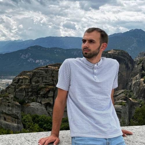 CV № 376290 din 23 decembrie 2025