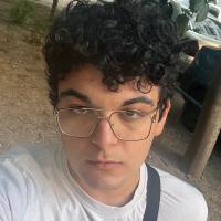 Менеджер по продажам