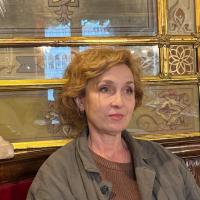 Продавец-консультант