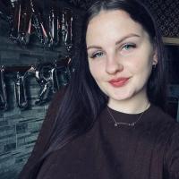 Caut de lucru. Sunt mamă cu copil de 1 an, Pe care trebuie să-l iau cu mine. Accept joburi unde acest lucru nu deranjează: menaj ușor, Ajutor în gospodărie, Curățenie.Dețin permis B/B1 și automobil.