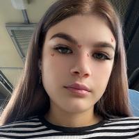 Însoțitoare de bord, Operator call-center, Menenger de turism