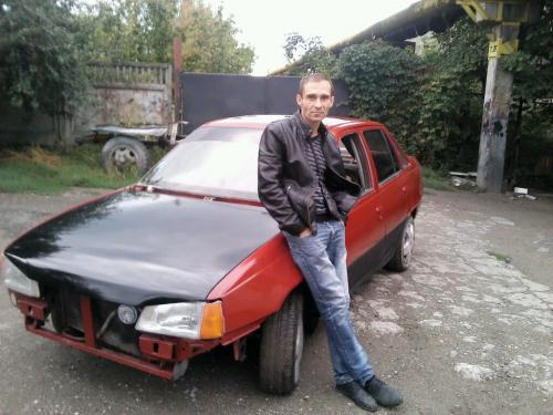 Маляр по металлу и дереву