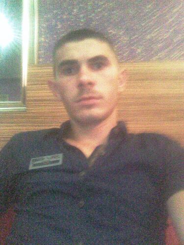 Agent de paza in serviciu de noapte