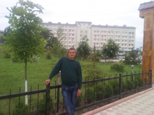 Placător, santehnic , ambalator, lucrător auxiliar