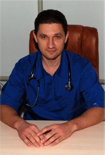 Хирург сердечно-сосудистый