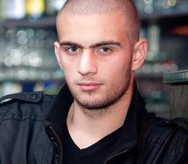 Administrator,техник перегонщик,мастер приемщик,operator call-centru,vinzator-consultant,agent pe vinzari