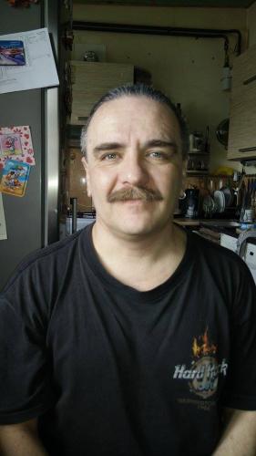 Охранник, кладовщик, заведующий склада