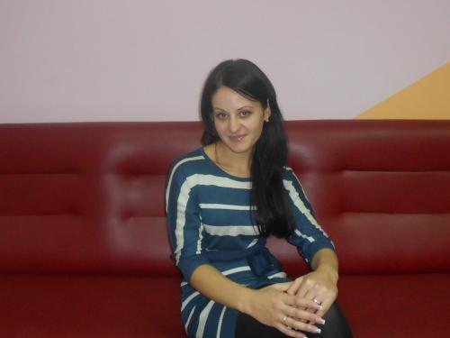 Сonsultant vinzator in farmacie, asistent medical