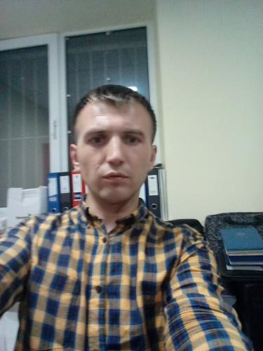 Managar,Specialist in IT,Administrator,Relatii cu ...