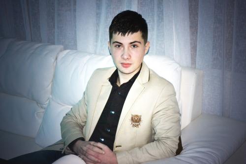 Vînzător consultant, Manager, Administrator