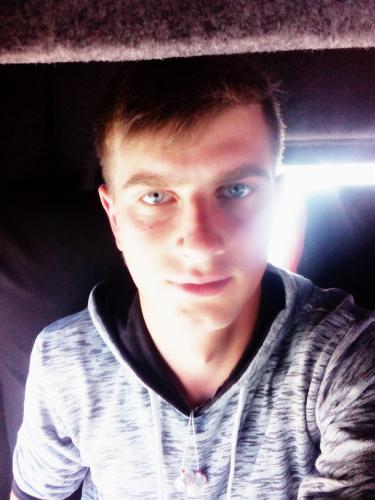 автослесарь