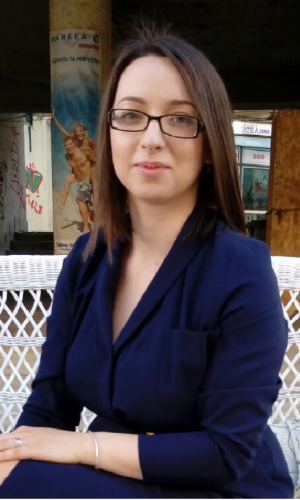 Traducator, manager, personal de oficiu, asistent, secretara