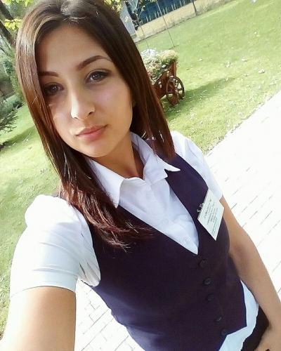 Casier, chelner, vinzator