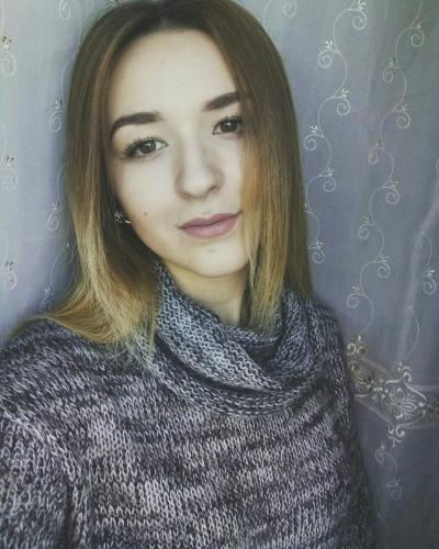 Художник, дизайнер, продавец-консультант