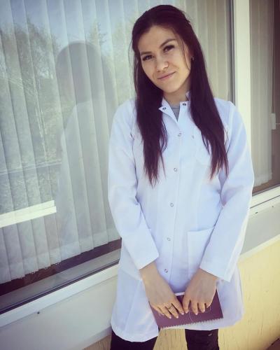 Farmacist consultant, asistenta medicala