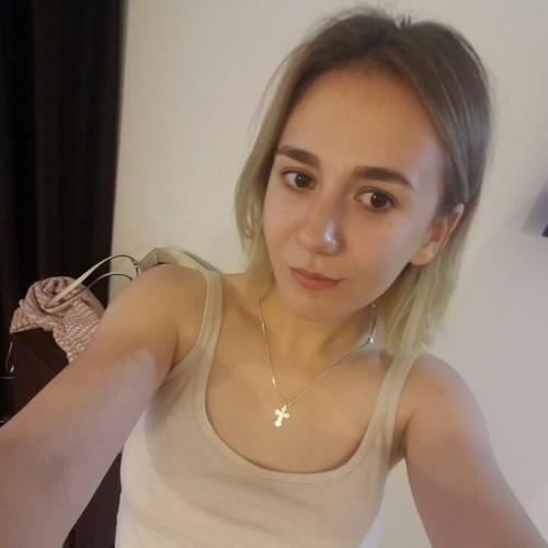 Chelner, receptionist , menajera hotel, casier