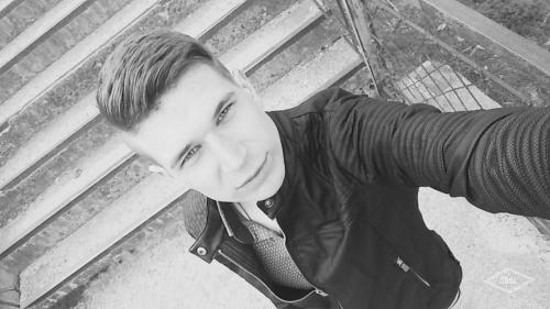 Caut lucru