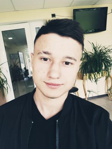 Продавец Консультант
