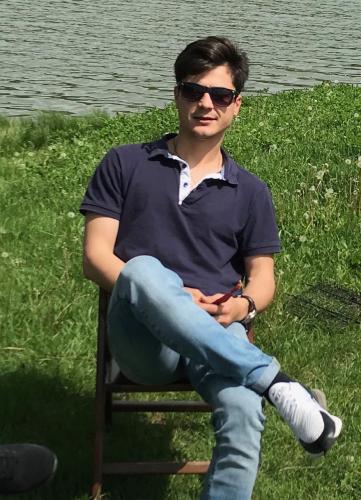 Manager Vinzari, Logistica