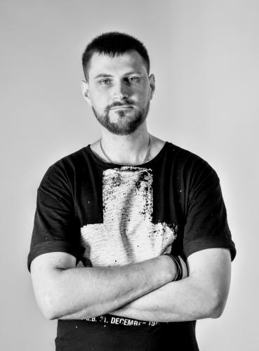 Ведущий менеджер по продажам Продажи, Администратор
