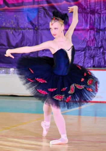 Ajutor, secretara , designer, fotograph, fotoshop, bona