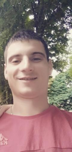 Менеджер по продажам