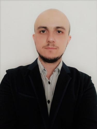 Operator call centru,Vinzator