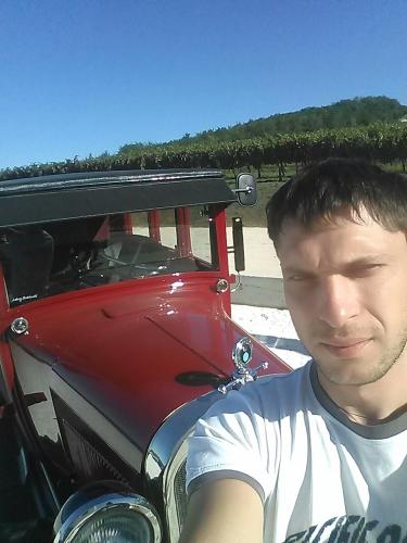 Менеджер по продажам