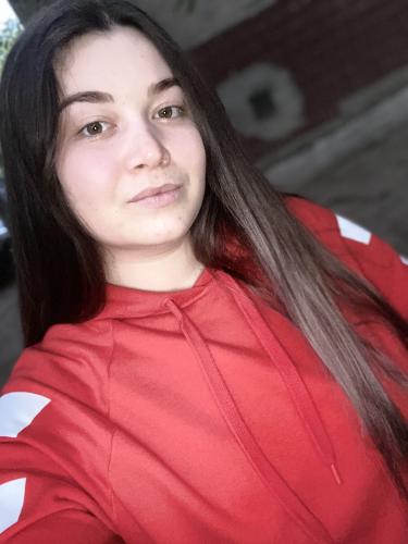 Рецепционист, продавец консультант, администратор